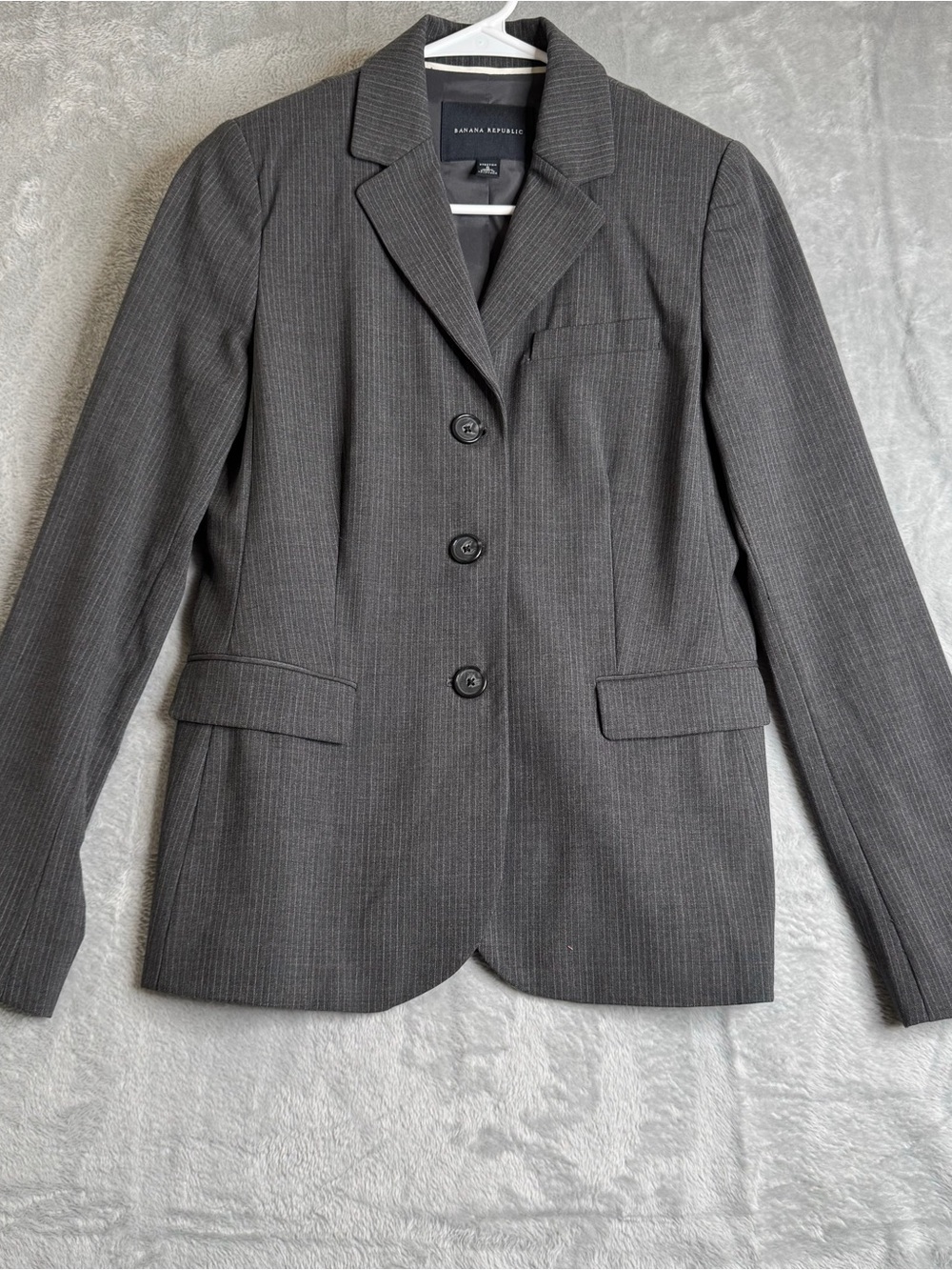 Banana Republic Blazer Womens 6 Gray 3 Button Wool Blend Modern Career Office